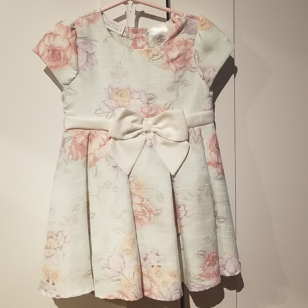 Light seafoam dress with floral print